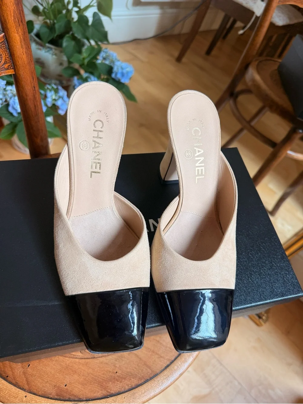 CHANEL slip mules